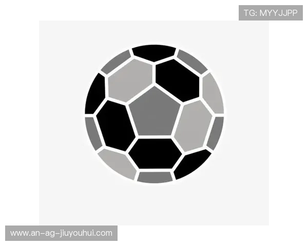 探究小孩足球装备呈灰色时所蕴含的多重文化象征意义深度解析